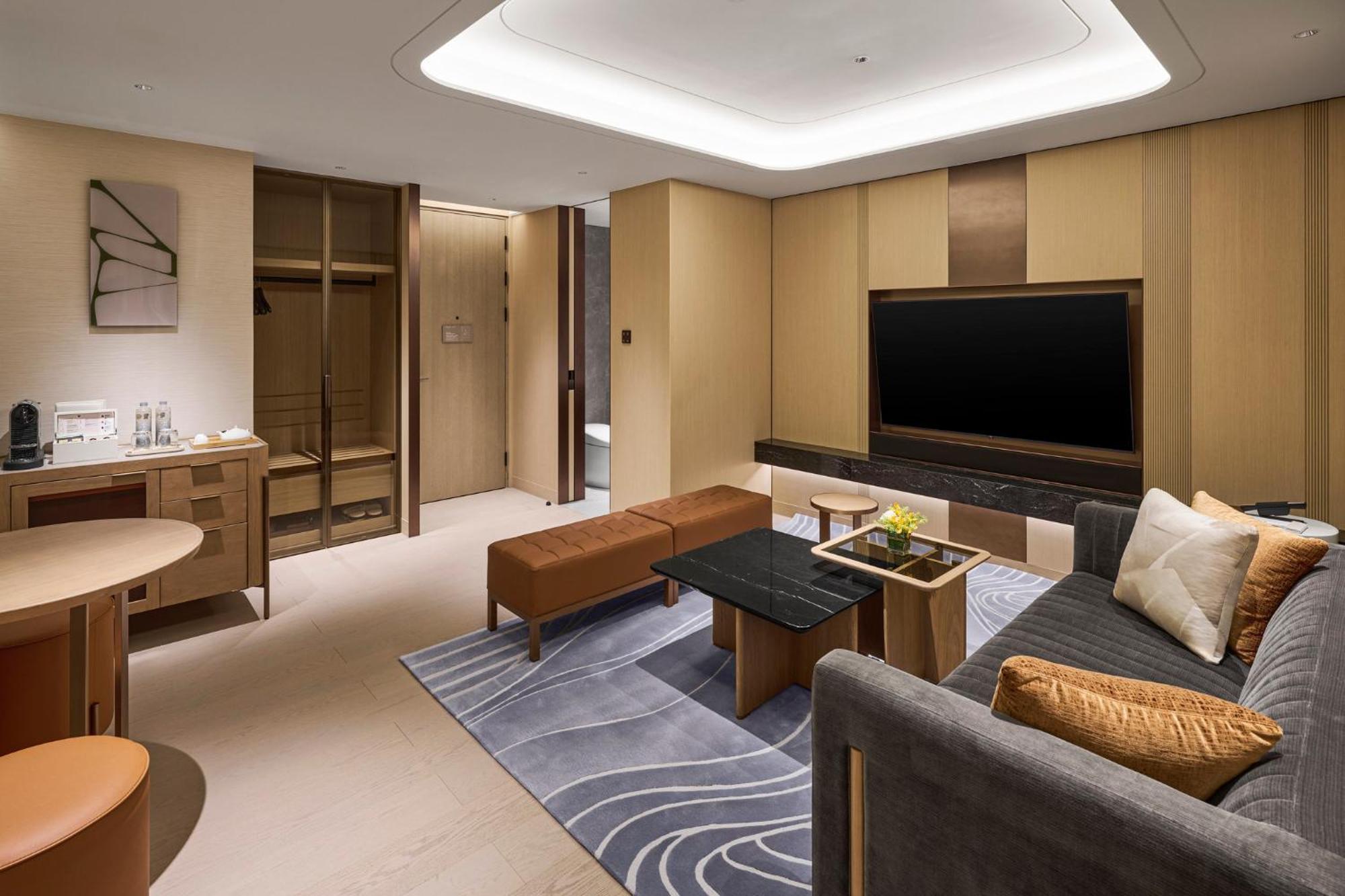 Intercontinental Taichung By Ihg Hotel Exterior photo