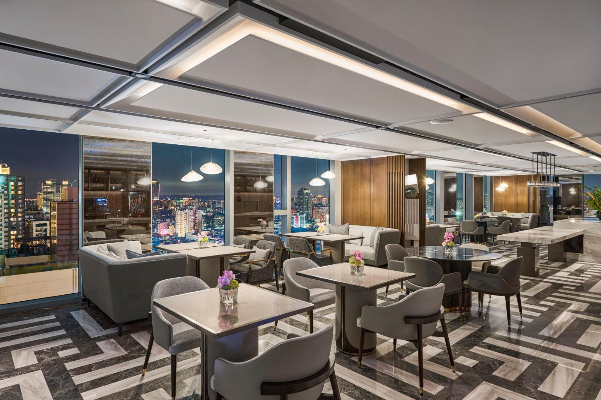 Intercontinental Taichung By Ihg Hotel Exterior photo