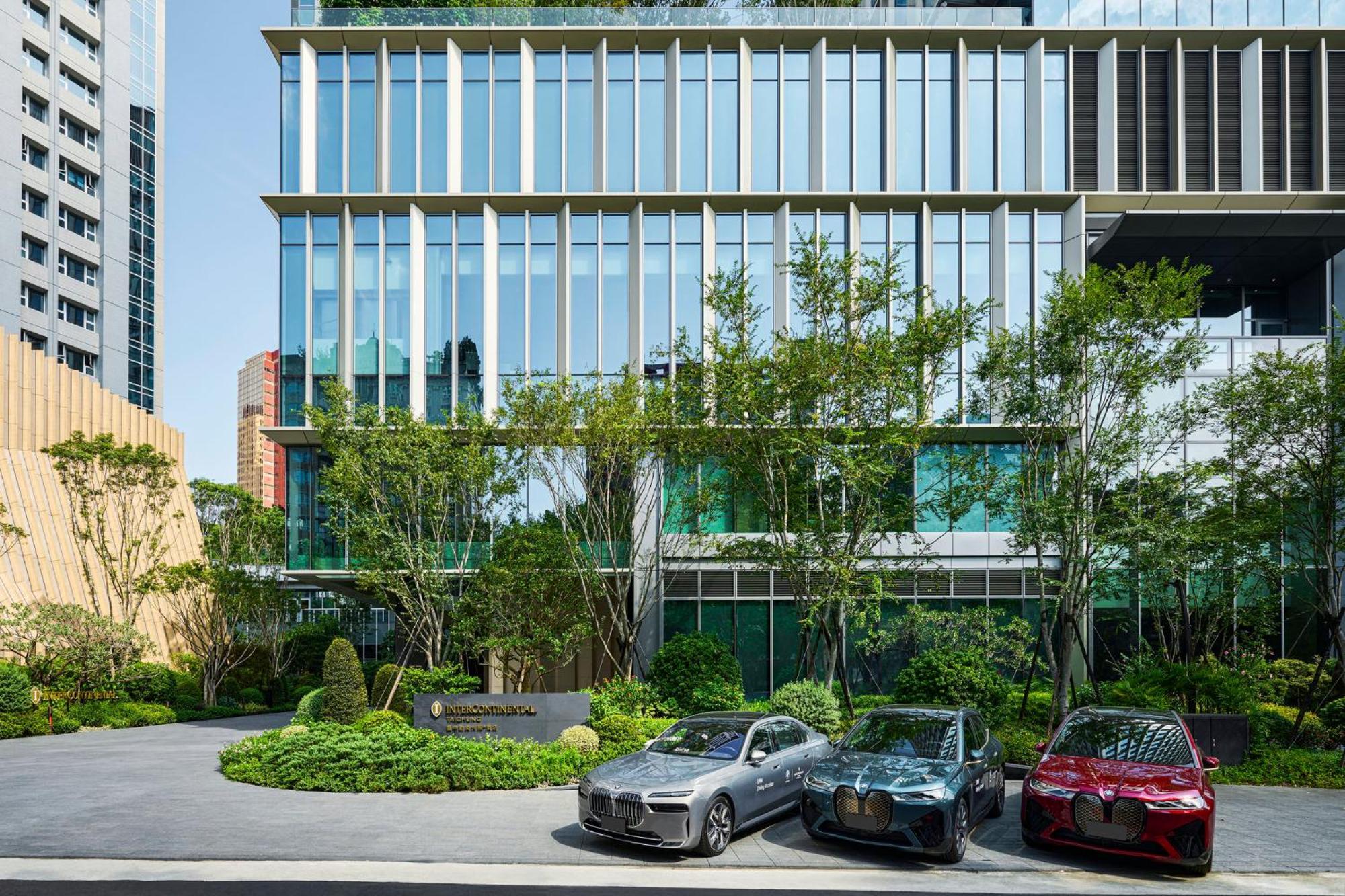 Intercontinental Taichung By Ihg Hotel Exterior photo