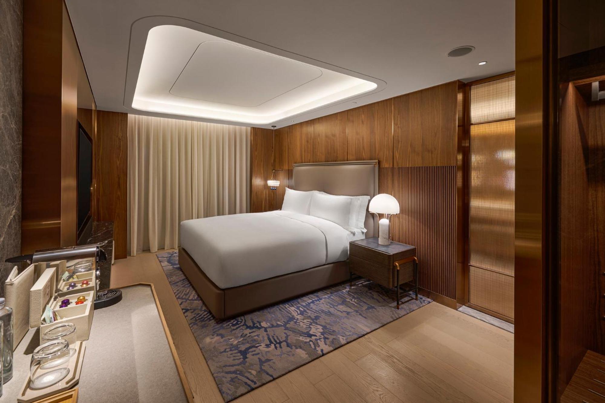 Intercontinental Taichung By Ihg Hotel Exterior photo