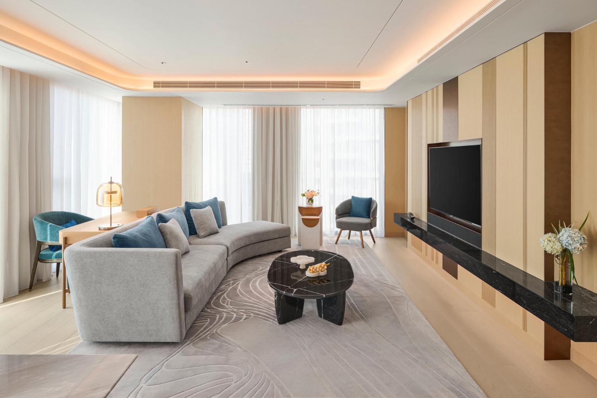 Intercontinental Taichung By Ihg Hotel Exterior photo